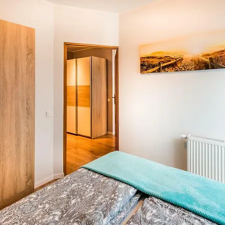 B&f Garbary Business & Family - Parking بوزنان