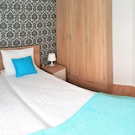 Apartment B&f Garbary Business & Family - Parking Poznan