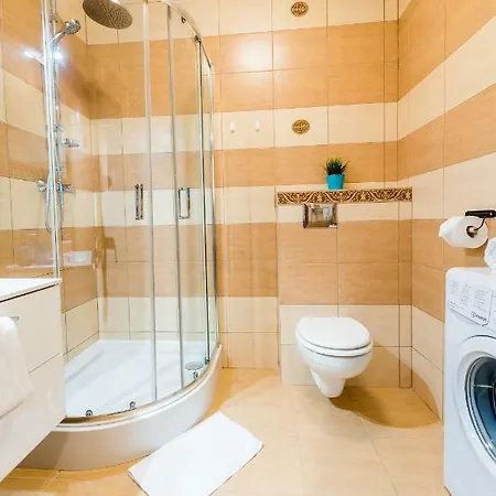 B&f Garbary Business&family - Parking *